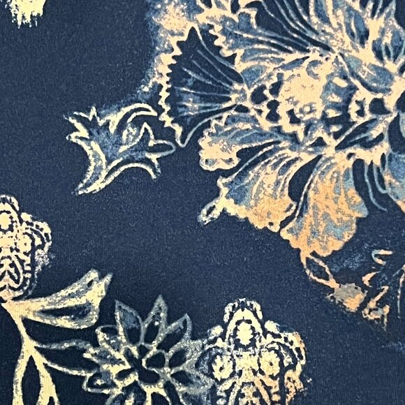 Free People Movement Navy Floral High Rise Athletic Leggings, Navy Peach, M - Picture 7 of 12